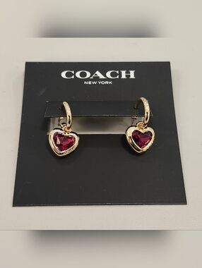 NWT Coach Gold-Tone Heart-charm Brass Huggie Hoop Earrings In Red Crystal